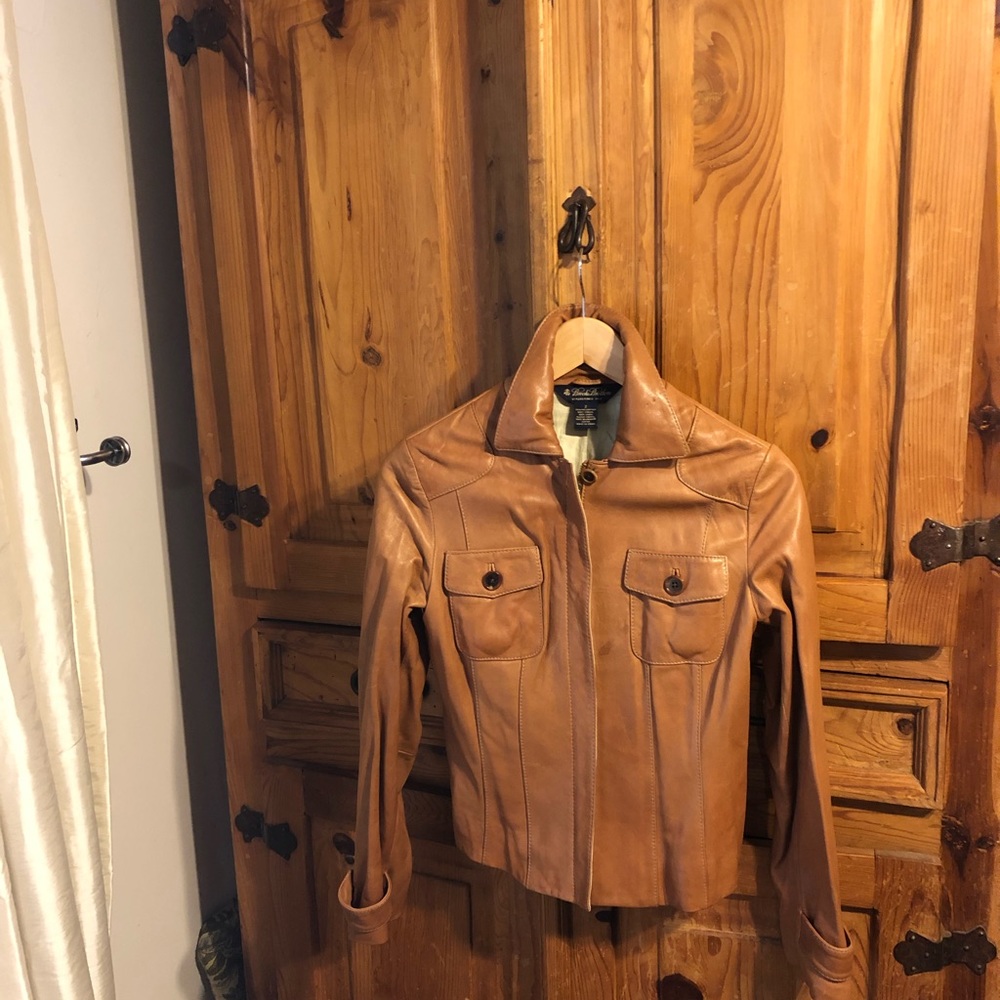 BB’s Lightweight Leather Jacket 🧥